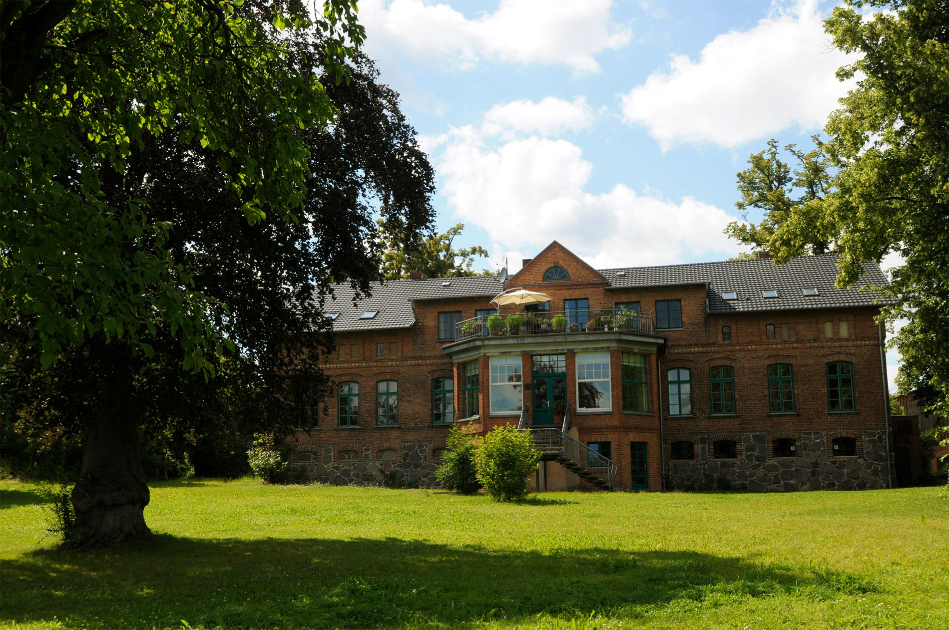 SeminarhausPartner.Blog - Seminarhaus Neu Schönau - Park